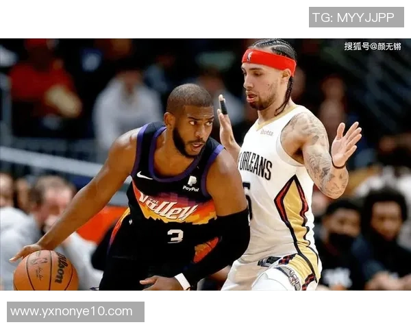 老炮×2！库里与保罗赛后亲密拥抱笑逐颜开场面温馨动人